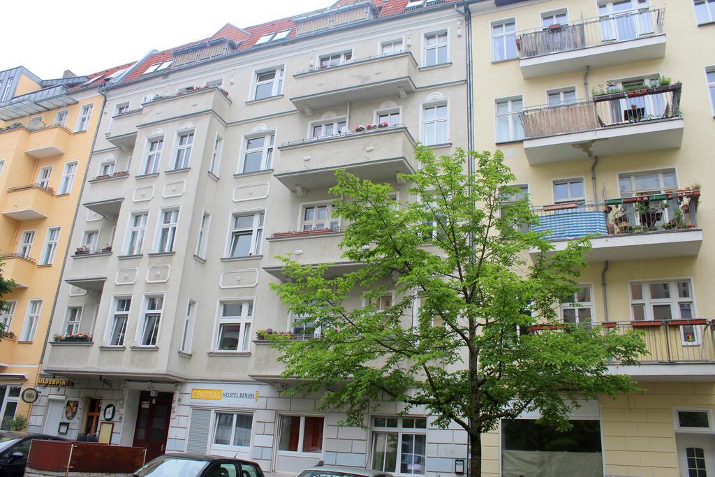Pension Central Hostel Berlin Bagian luar foto