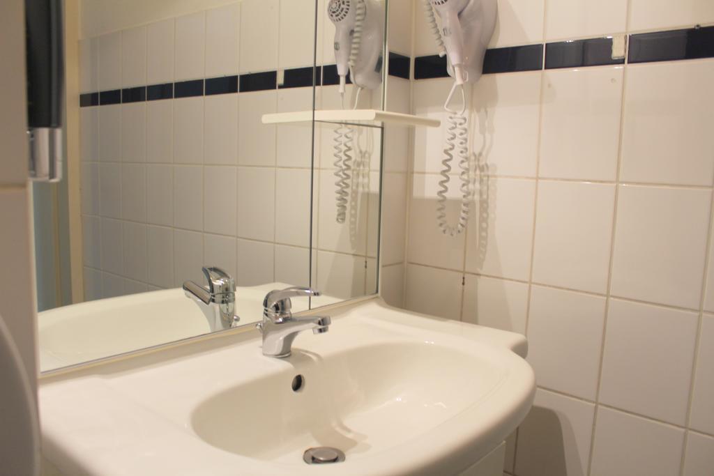 Pension Central Hostel Berlin Bagian luar foto